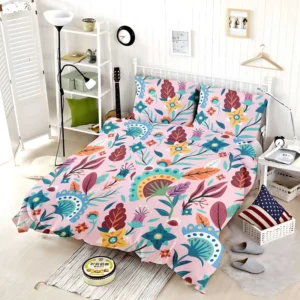 Beautiful Exotic Floral Pattern Bedding Set
