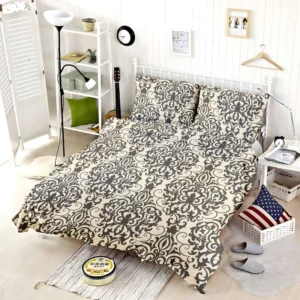 Beautiful Seamless Black Damask Pattern Bedding Set