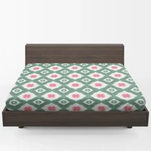 Trendy Green Pink Design Fitted Sheet 1