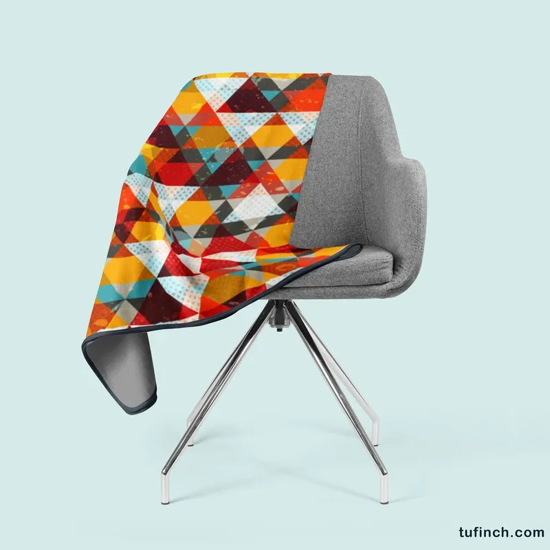 Vintage Triangle Colorful Pattern Fleece Blanket 2